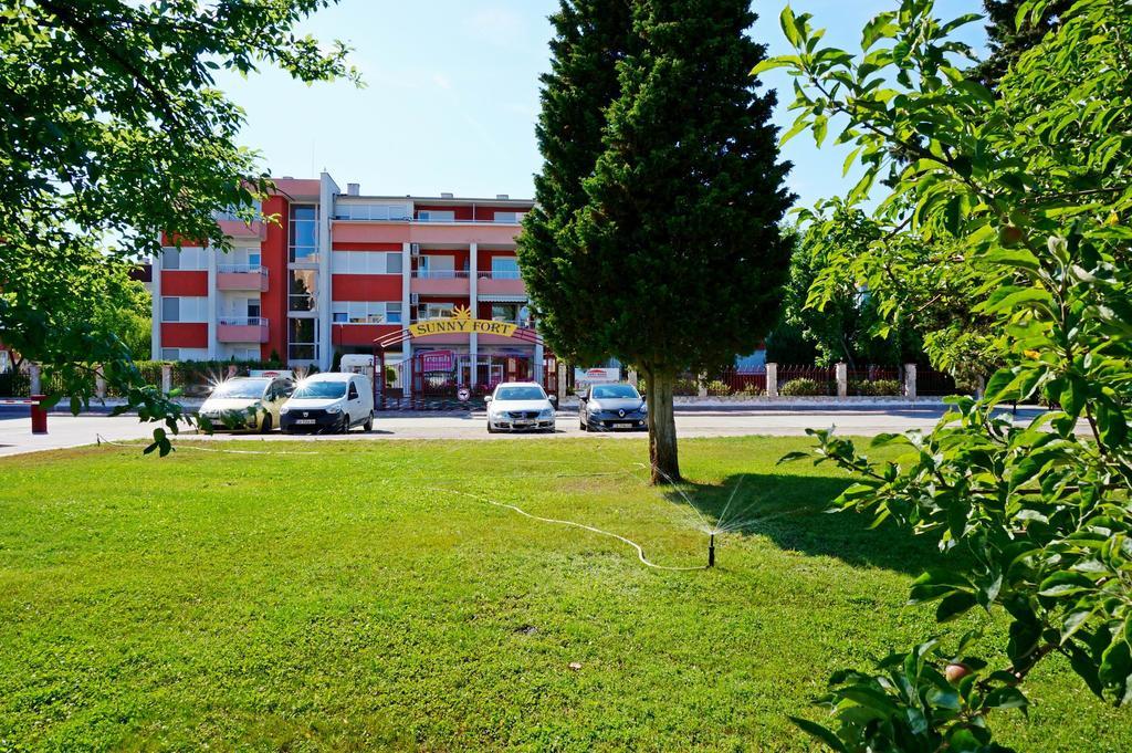 Gt Sunny Fort Apartments Słoneczny Brzeg Zewnętrze zdjęcie