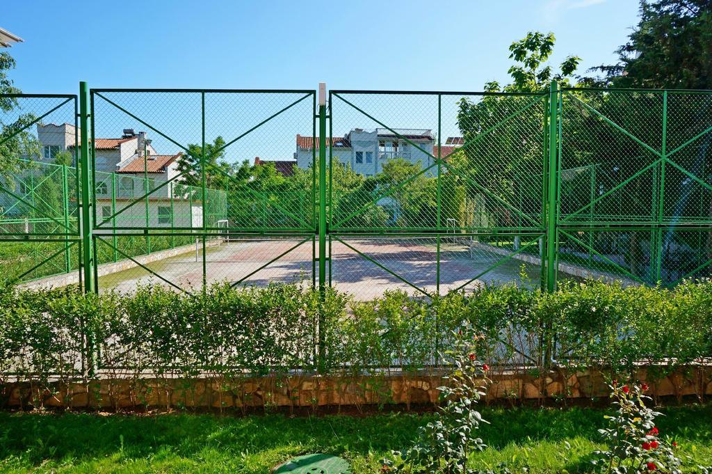 Gt Sunny Fort Apartments Słoneczny Brzeg Zewnętrze zdjęcie